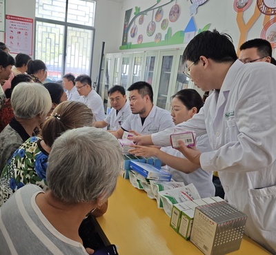 崇陽縣高枧鄉 醫療服務“零距離”，守護健康“不停步”